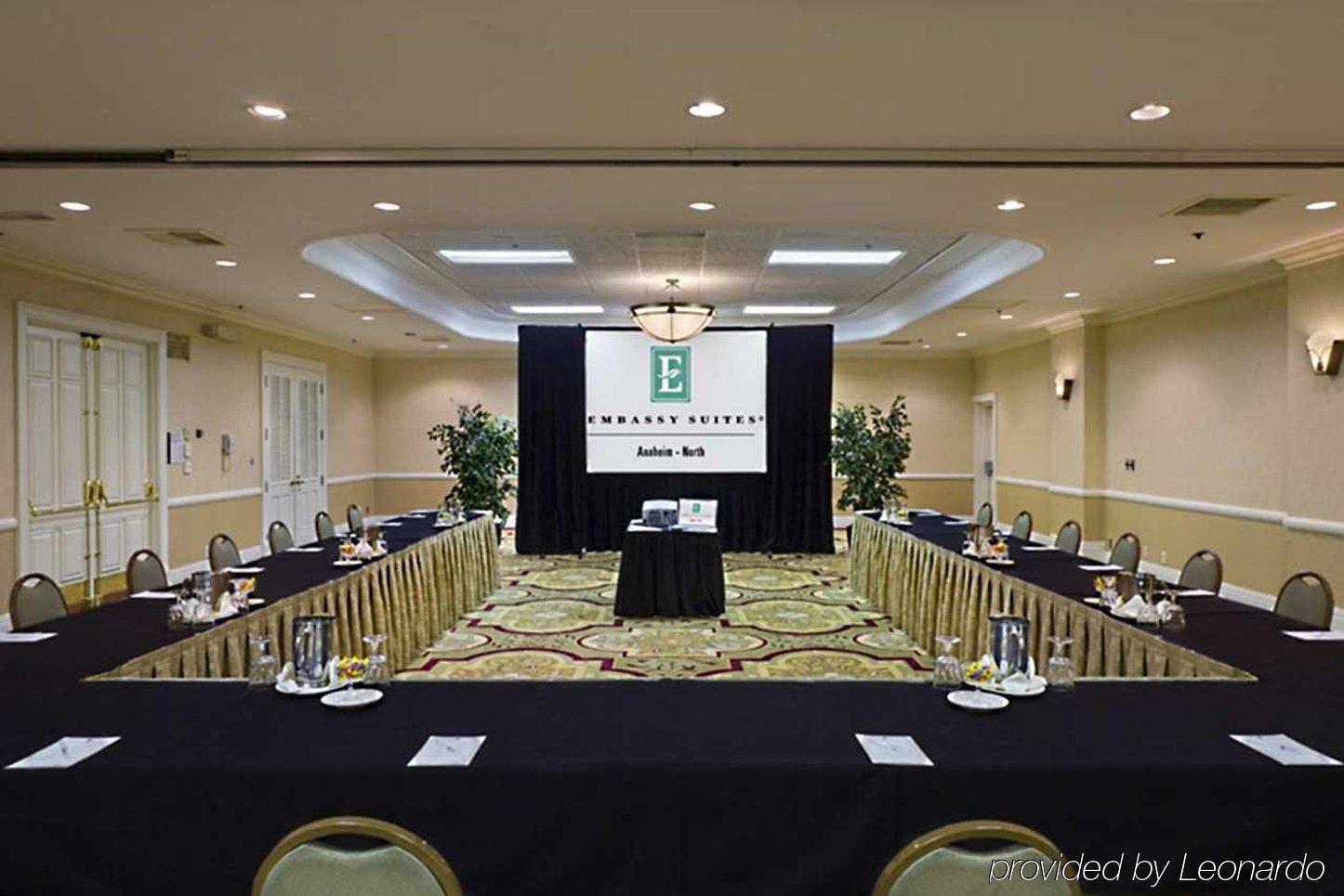 Embassy Suites By Hilton Anaheim North Kemudahan gambar